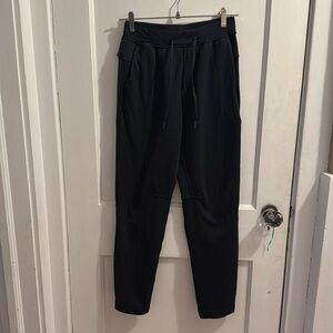Men’s Lululemon sweat pants